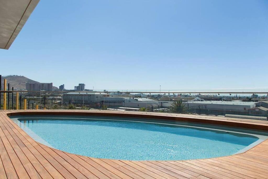 535 Wex Dock View Cape Town